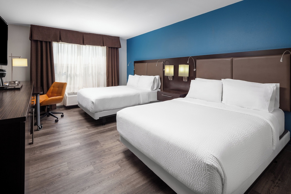 Holiday Inn Express Hotel & Suites St. Louis West-O Fallon 17/71