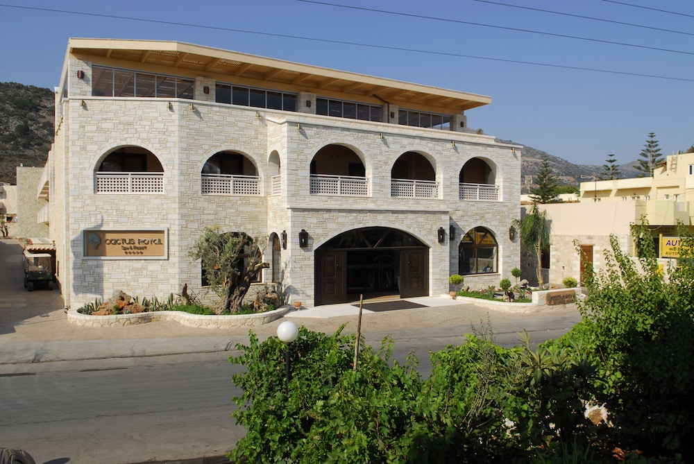 Cactus Royal in HERSONISSOS