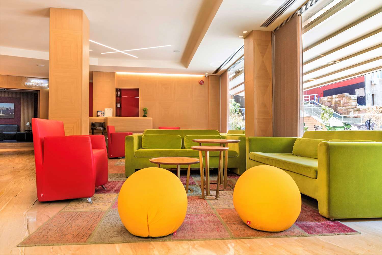 lounge