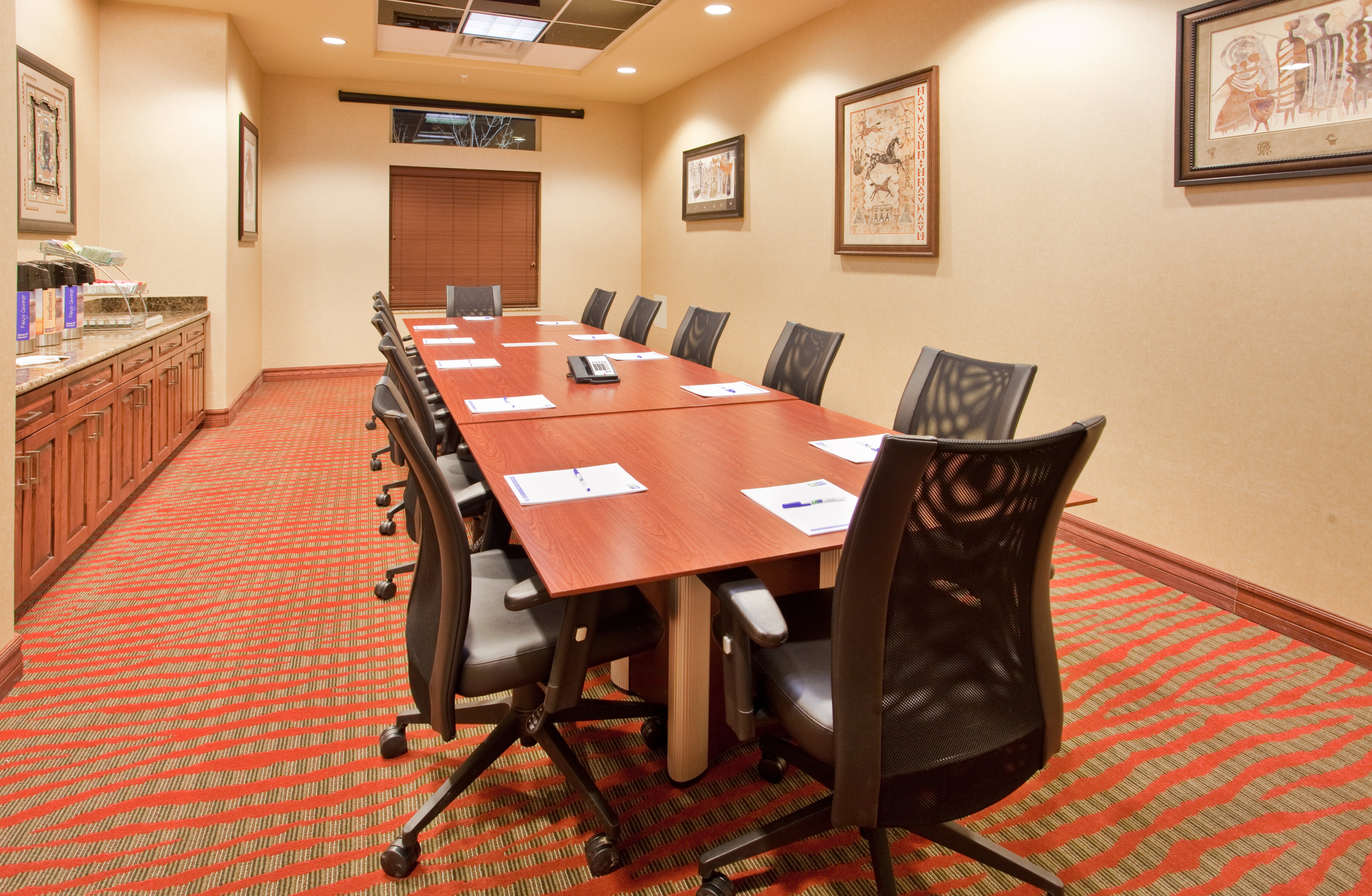 Holiday Inn Express Hotel Suites Gallup East 41/44