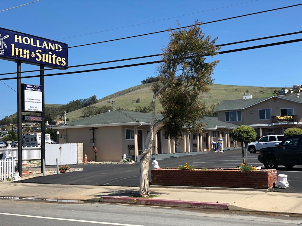 Holland Inn And Suites 37/51