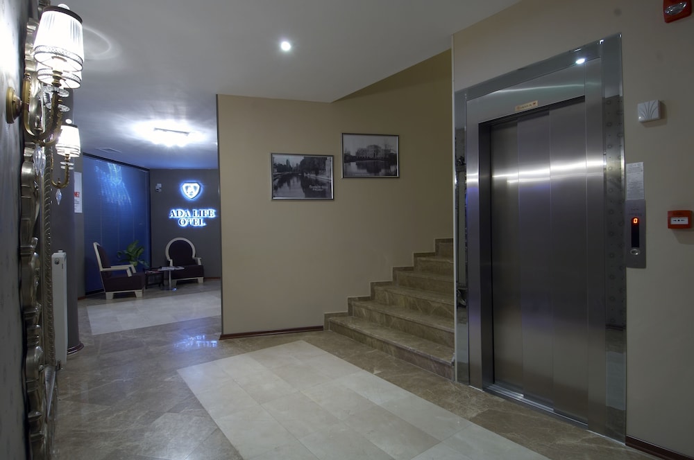 Ada Life Hotel 38/56