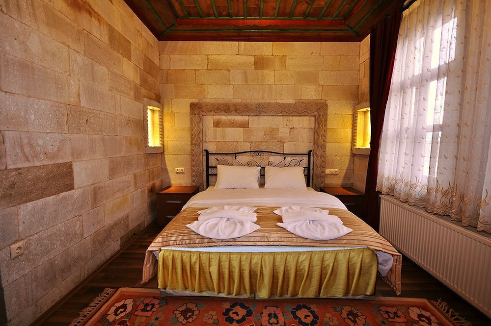 Cappadocia Stone Palace 7/43