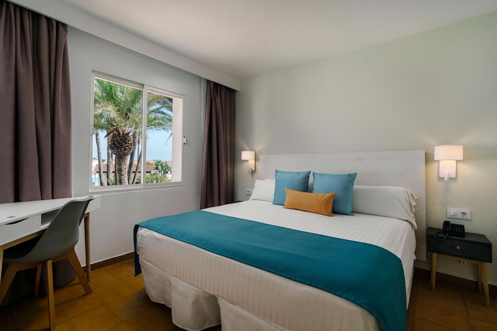 1 BEDROOM, APARTMENT, DOUBLE BED, 2 SOFA
