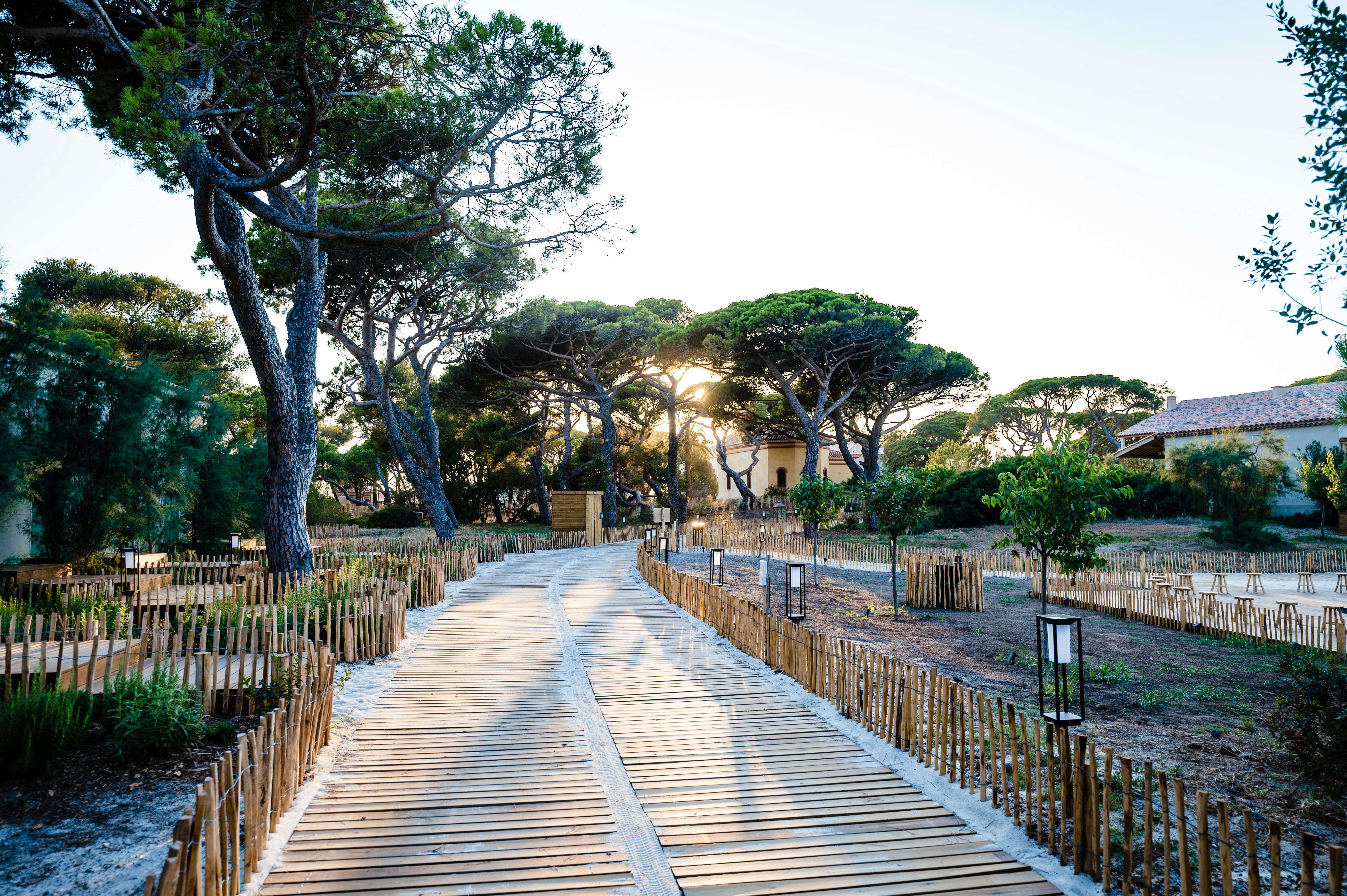 Le Hameau des Pesquiers Ecolodge Curio Collection by Hilton 47/51