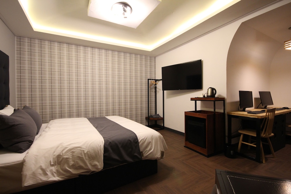 Brown Dot Hotel Jinhae 14/50