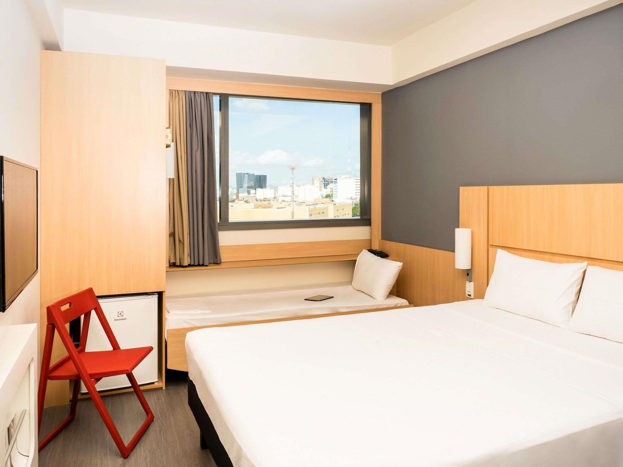 Standard, Multiple Beds