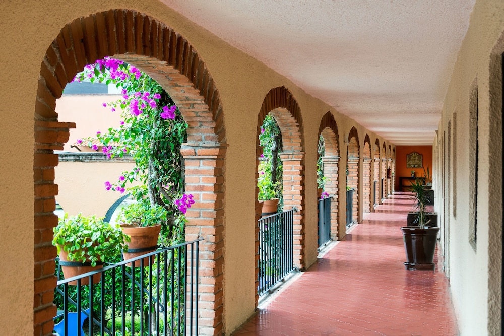 HOTEL ABADIA PLAZA 11/38