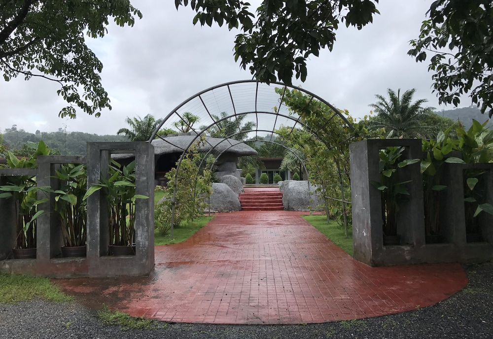 Khaolak Mountain View 32/50