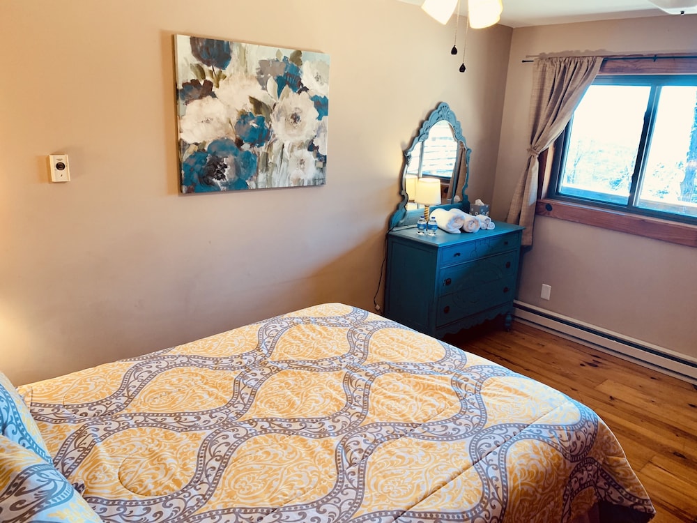 Good Place Farms Bed and Breakfast 19/71