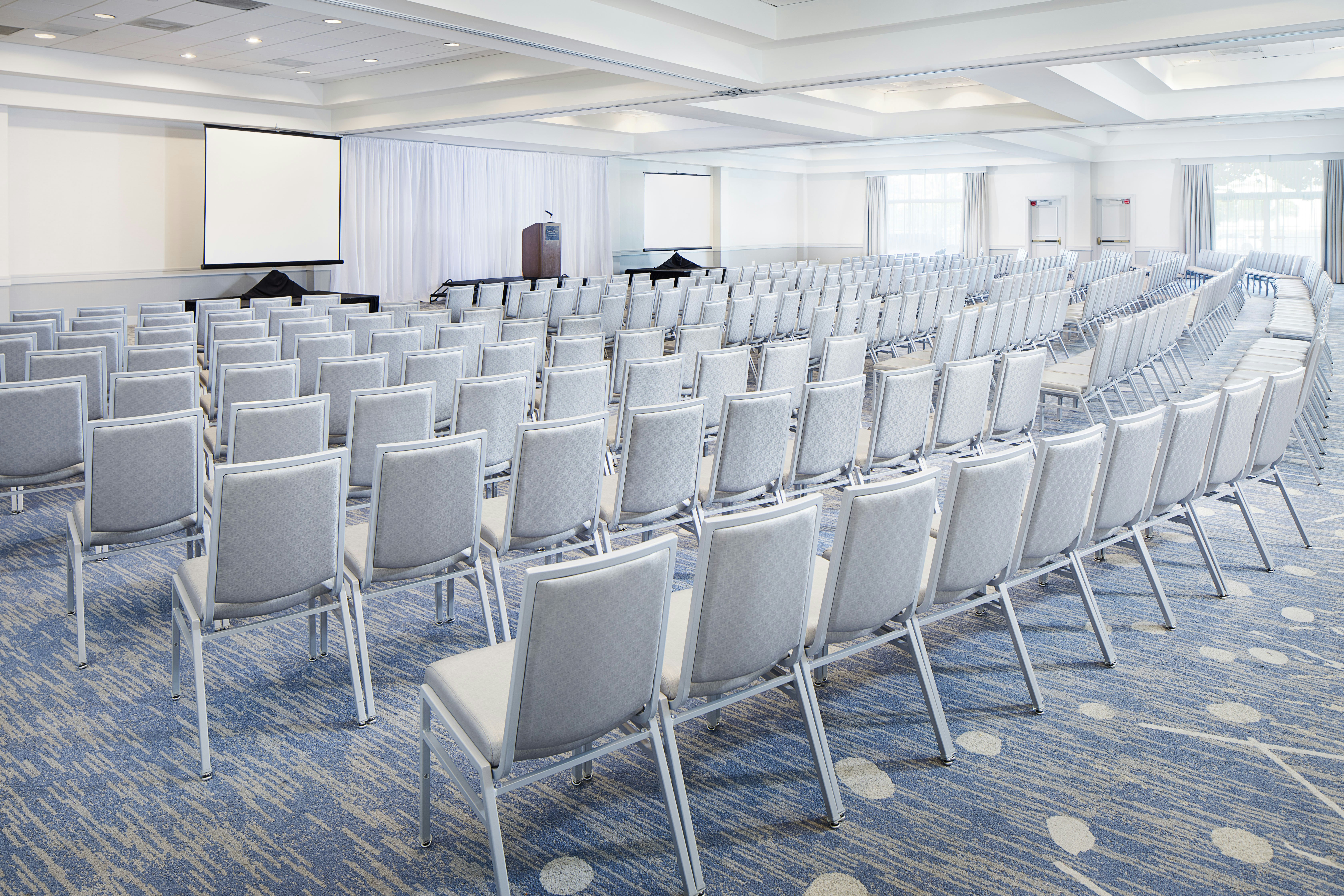 DoubleTree by Hilton Los Angeles - Commerce 32/43