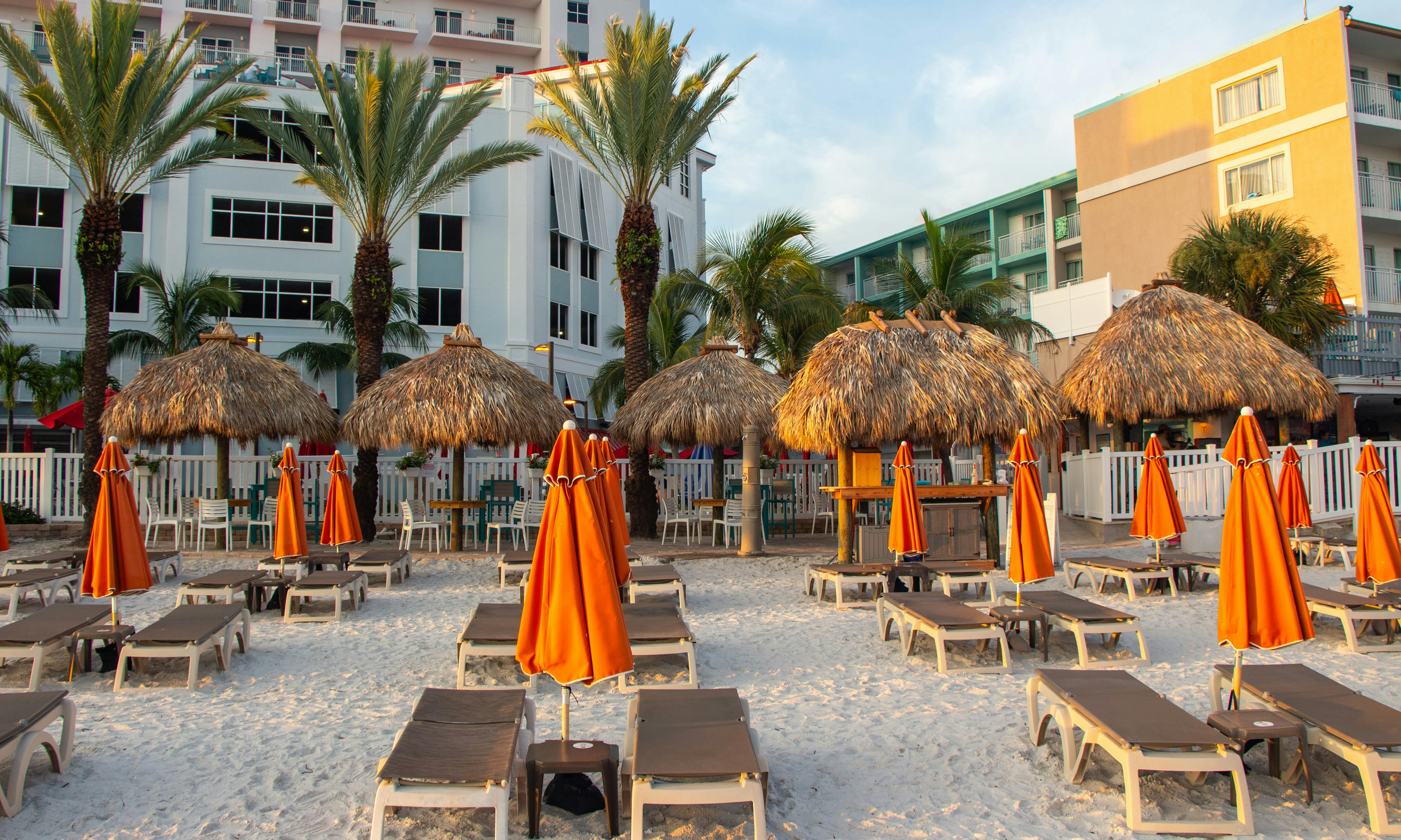 Hampton Inn and Suites by Hilton Clearwater Beach 75/83