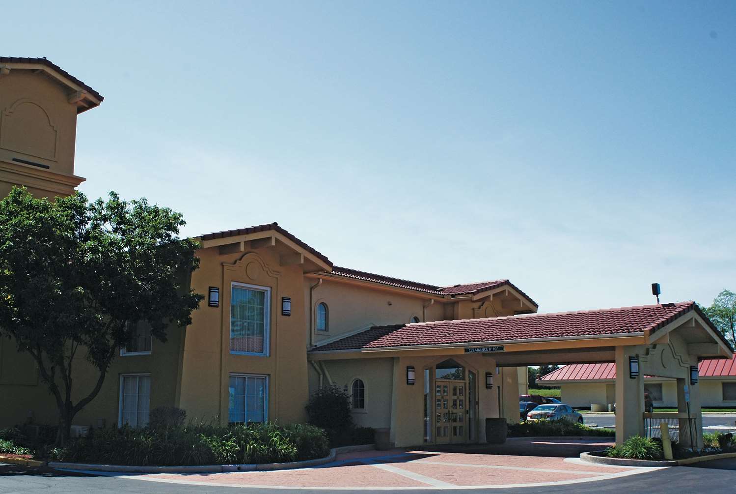 La Quinta Inn Kansas City Lenexa 4/50