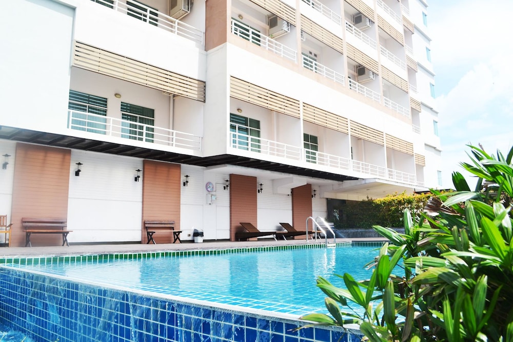 AMPO RESIDENCE 6/43