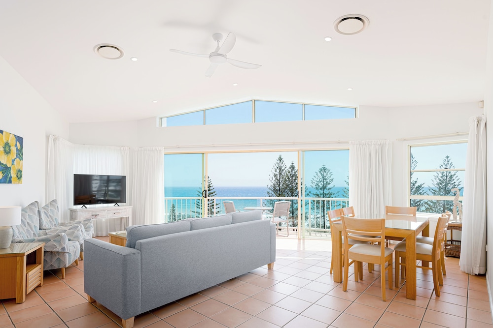 ALEX SEASIDE RESORT 44/65