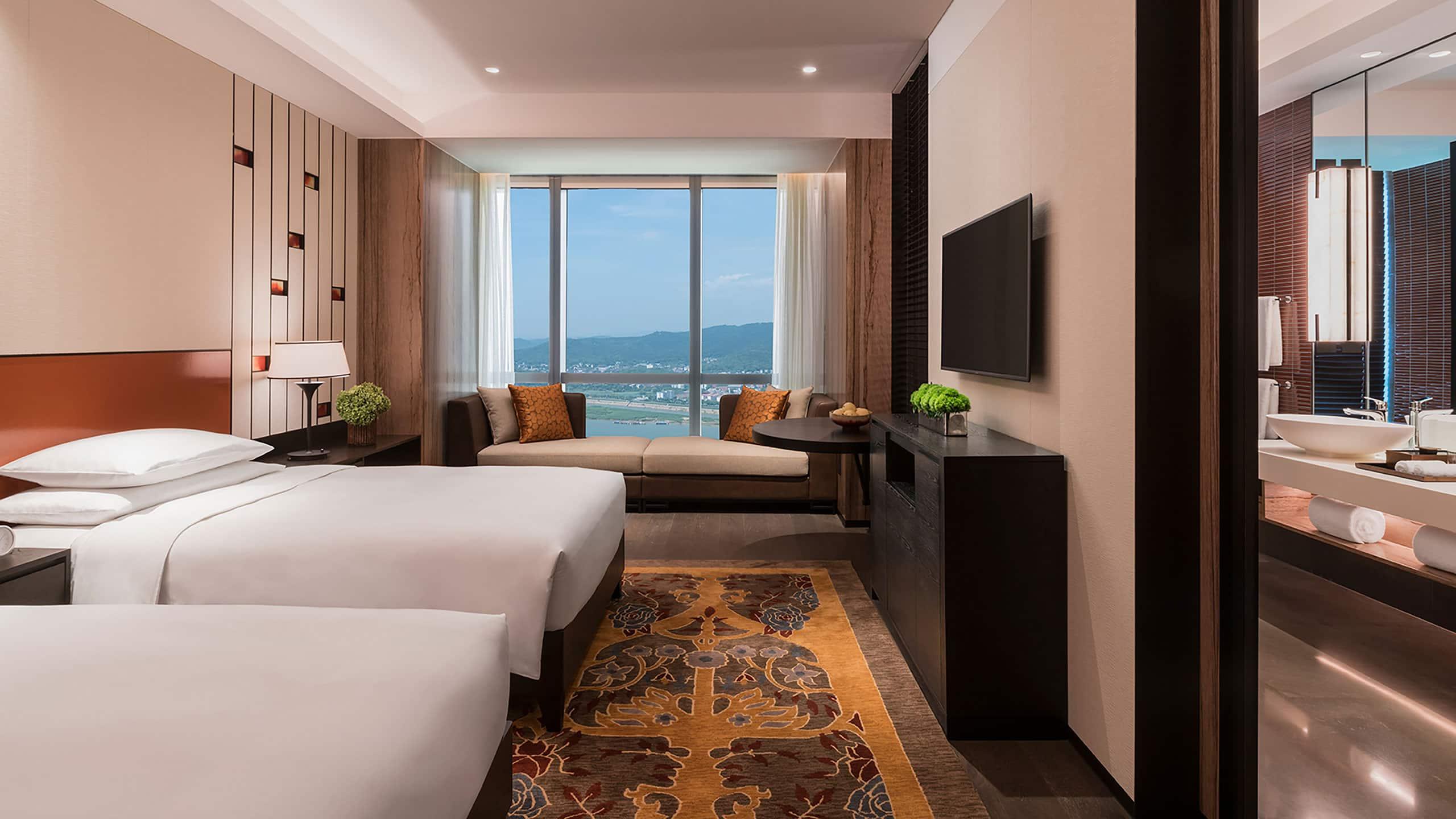 Room, Twin Beds, River View