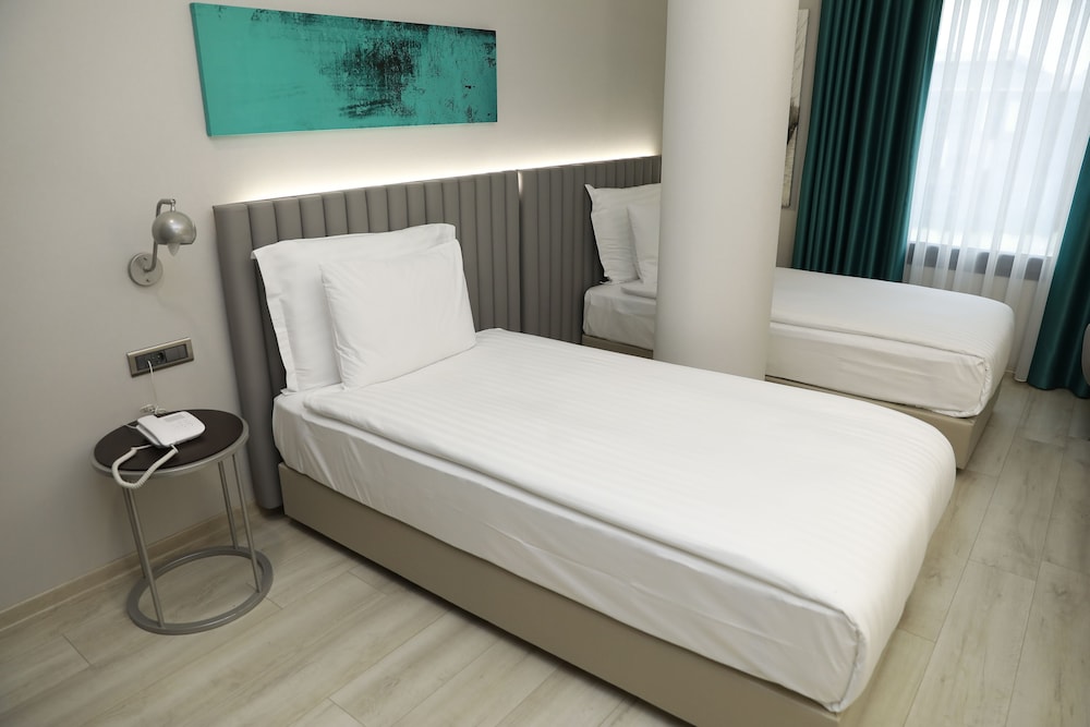 Milord Hotel 20/45