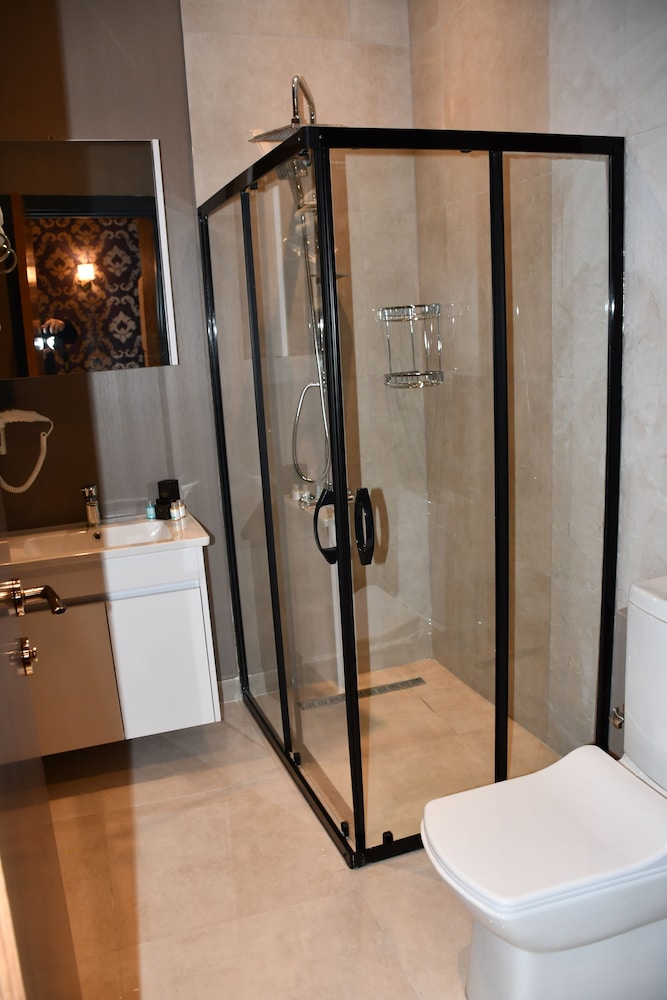 Hmz Luxury Hotel 24/29