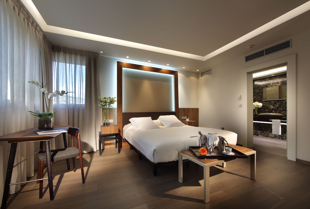 Bibo Suites Hotel 16/54