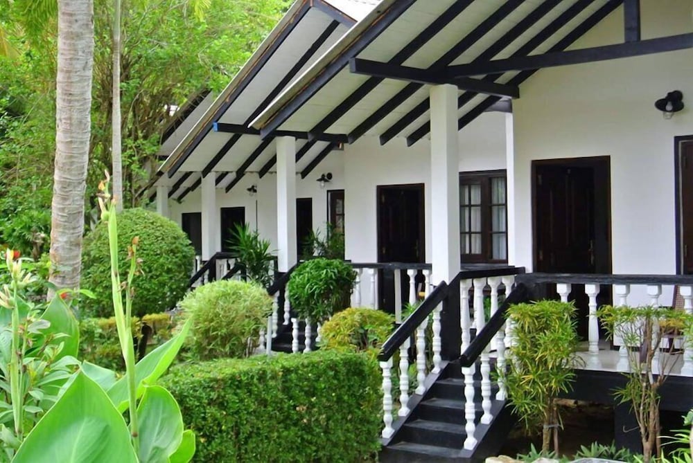 Flower Garden Hotel 30/47