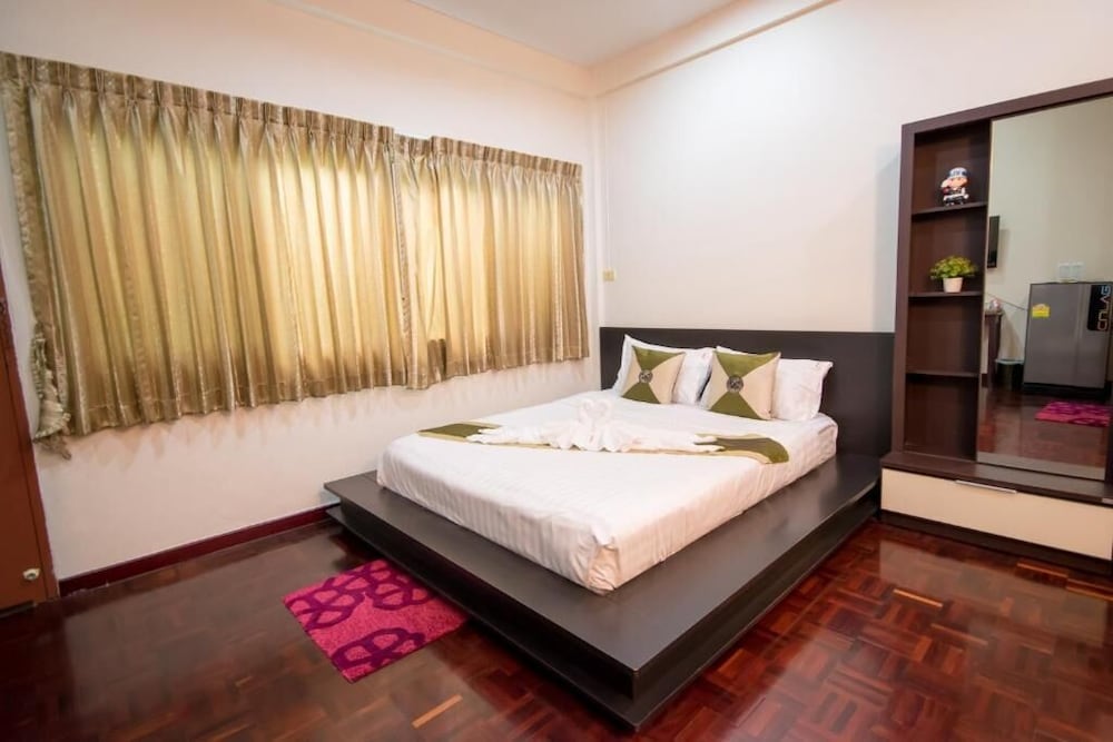 Maria Room For Rent Hua Hin 8/40