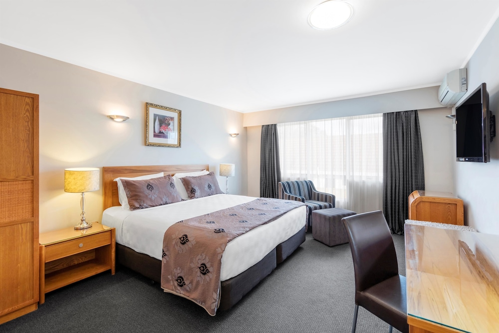 Best Western Newmarket Inn & Suites 15/58