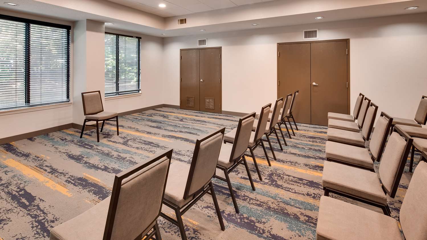 Best Western Plus Augusta North Inn & Suites 32/35