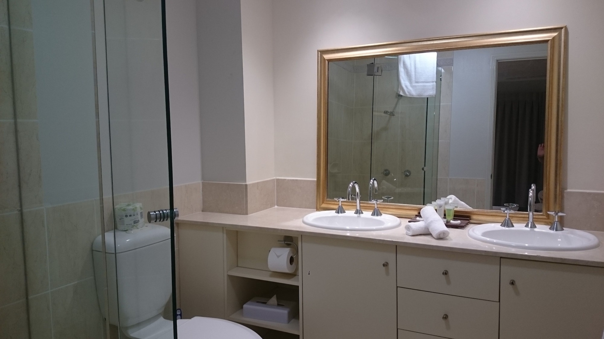 3 Bedrooms, Apartment, 1 King and 2 Queen Beds, Lakes Cairns Resort And Spa 3/3