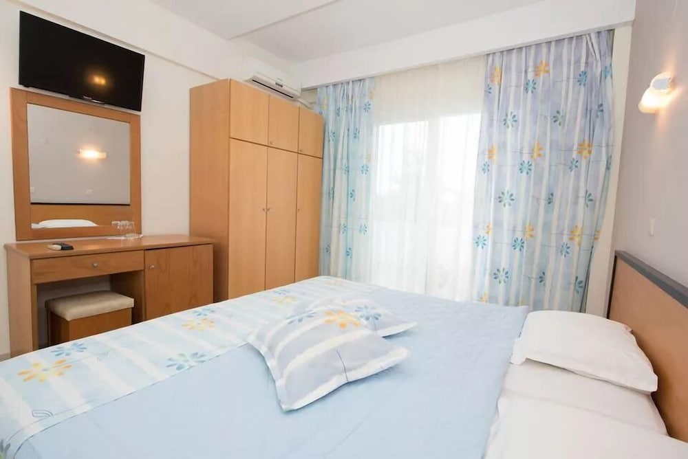 Maranton Beach Hotel 21/55