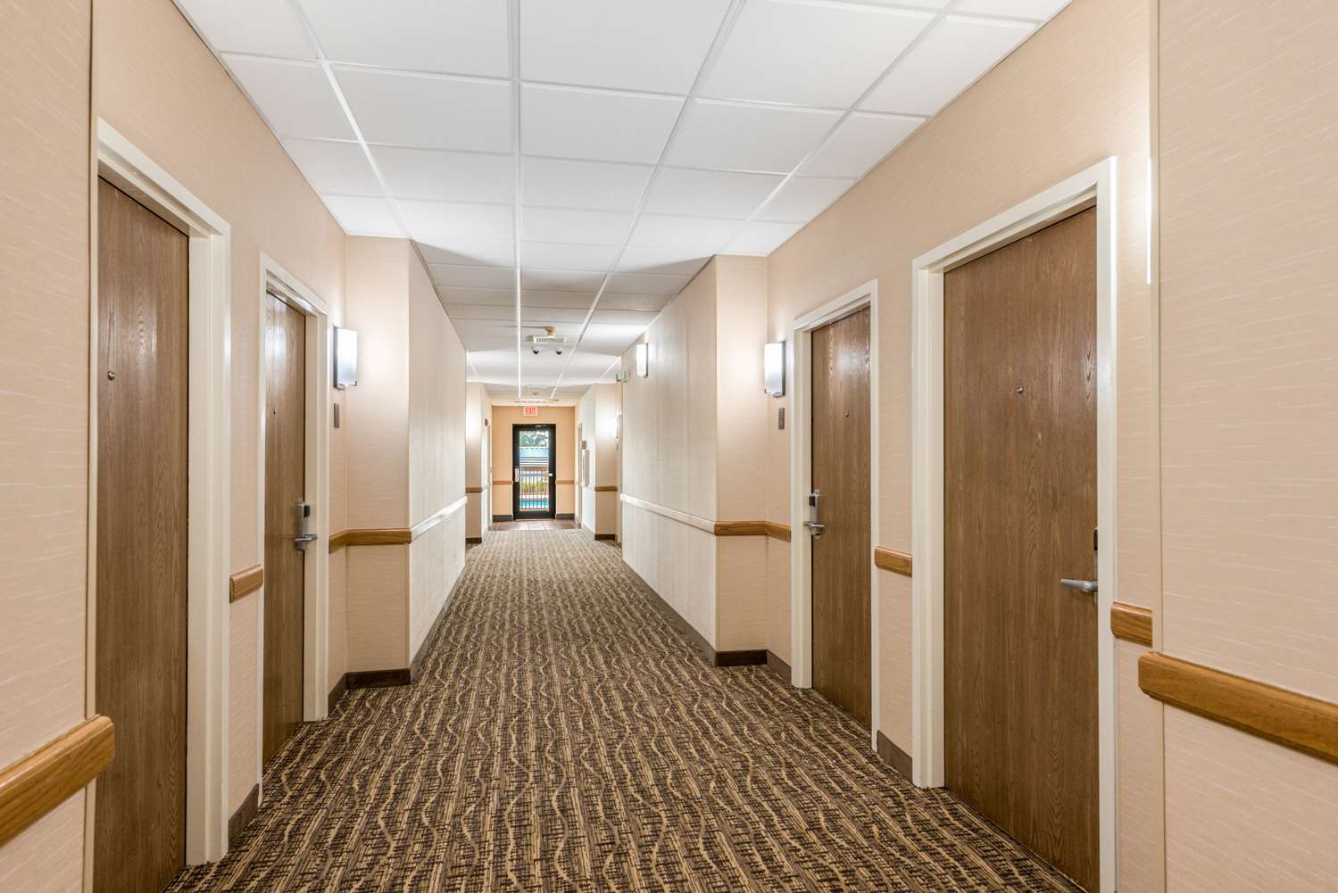 Comfort Suites Monroe 21/35
