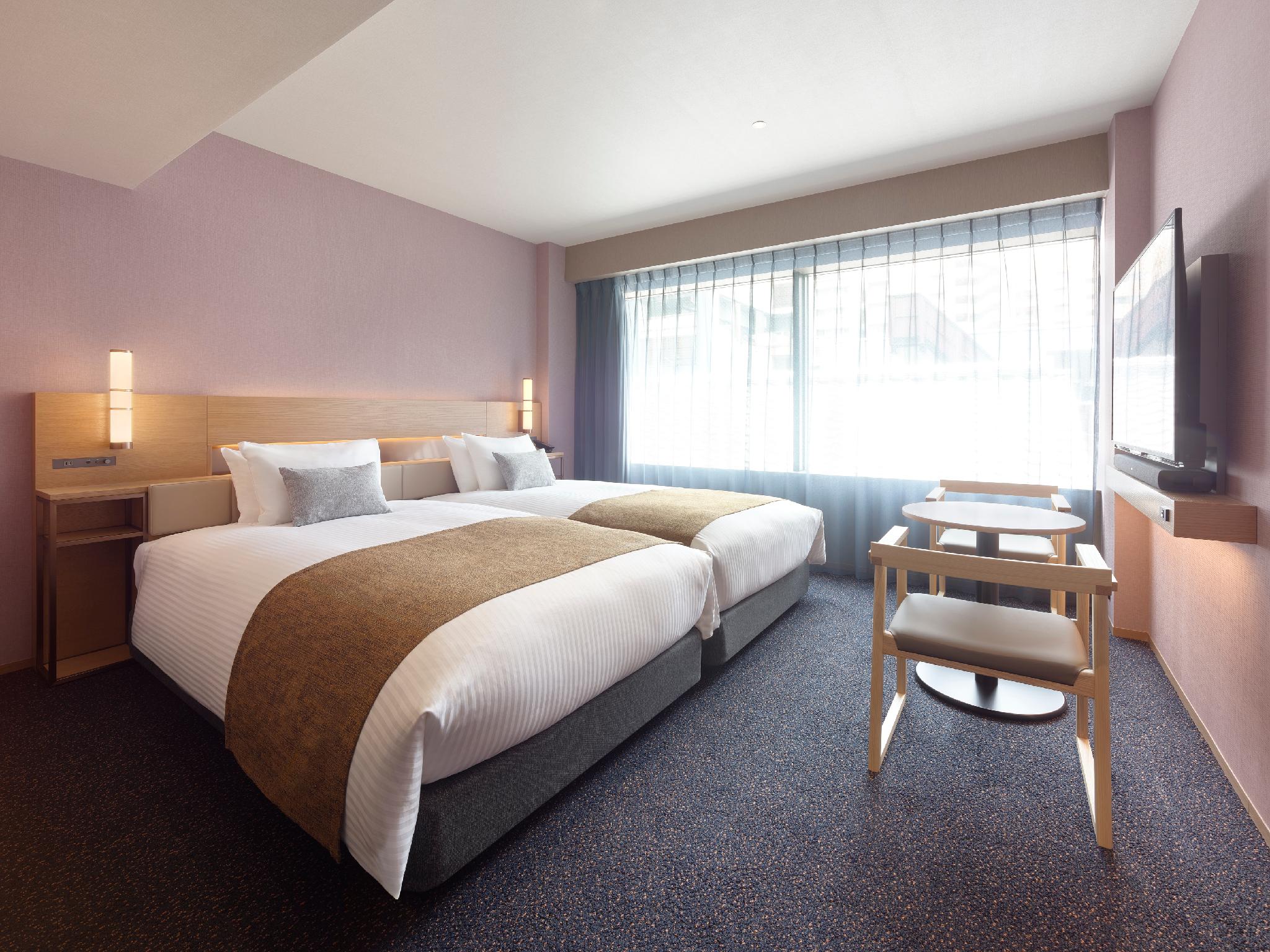 Room, Twin Beds