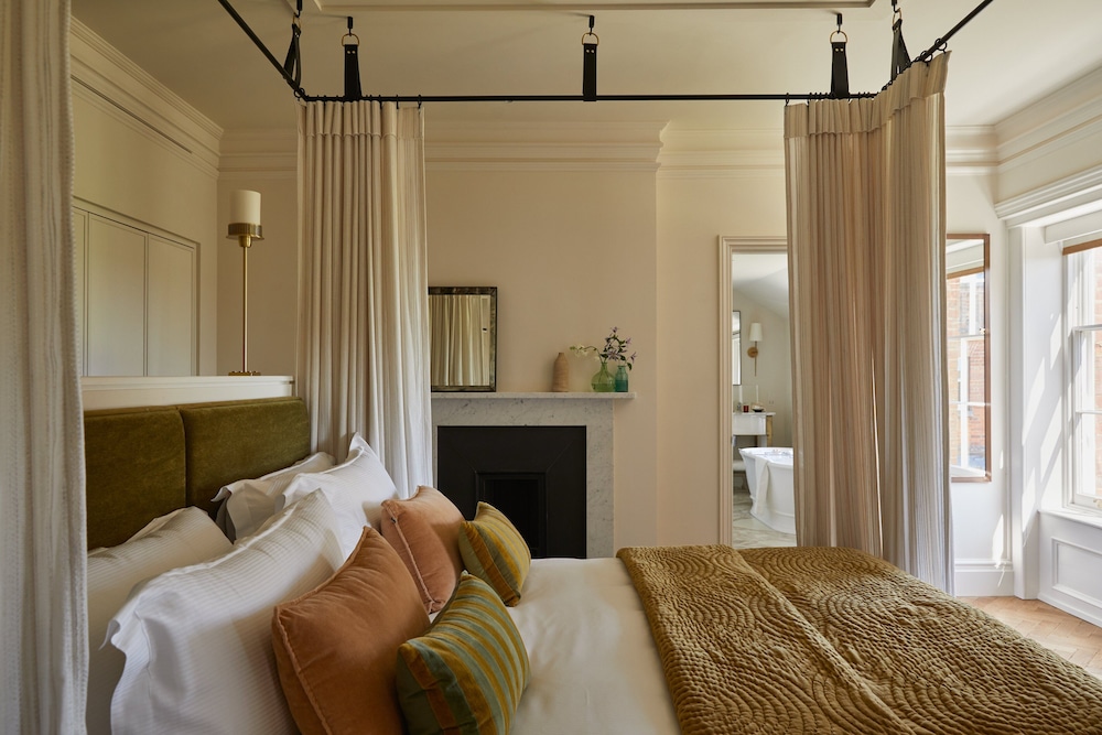 Hyde, Suite, King Bed