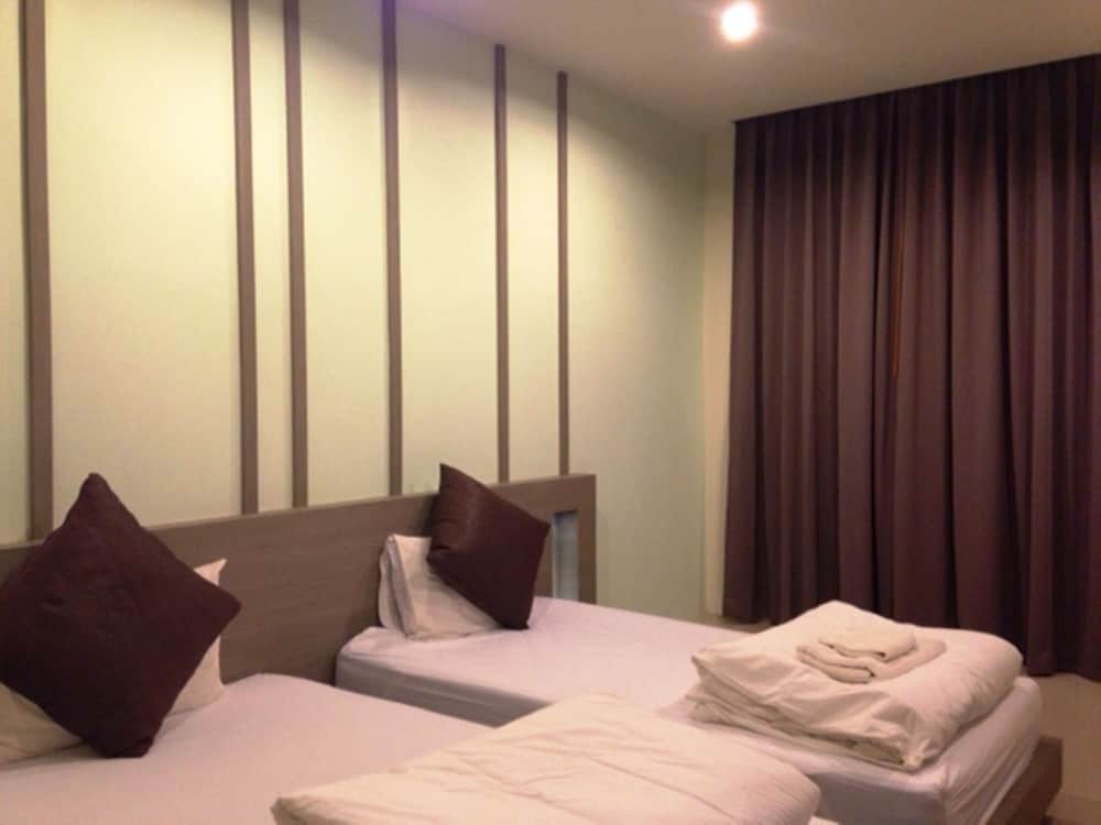 AURORA RESORT KANCHANABURI 33/50