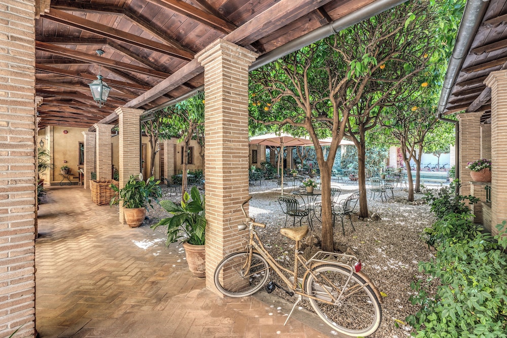 Hotel Santa Maria 59/67