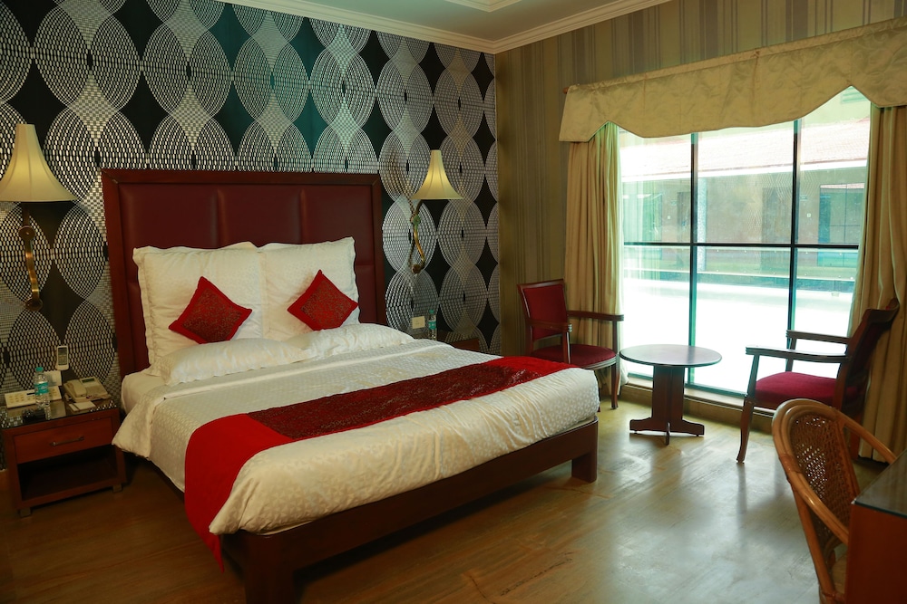 SAJ EARTH RESORT 30/71