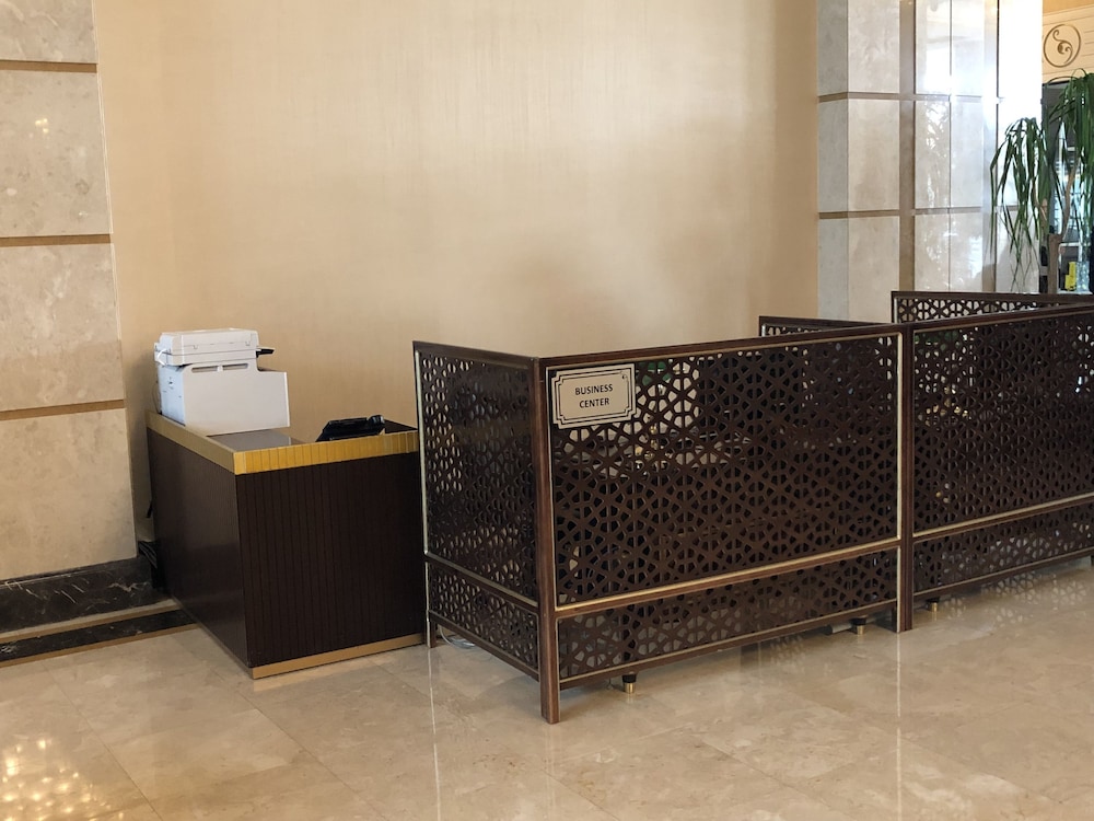 Crowne Plaza Istanbul Asia 13/83