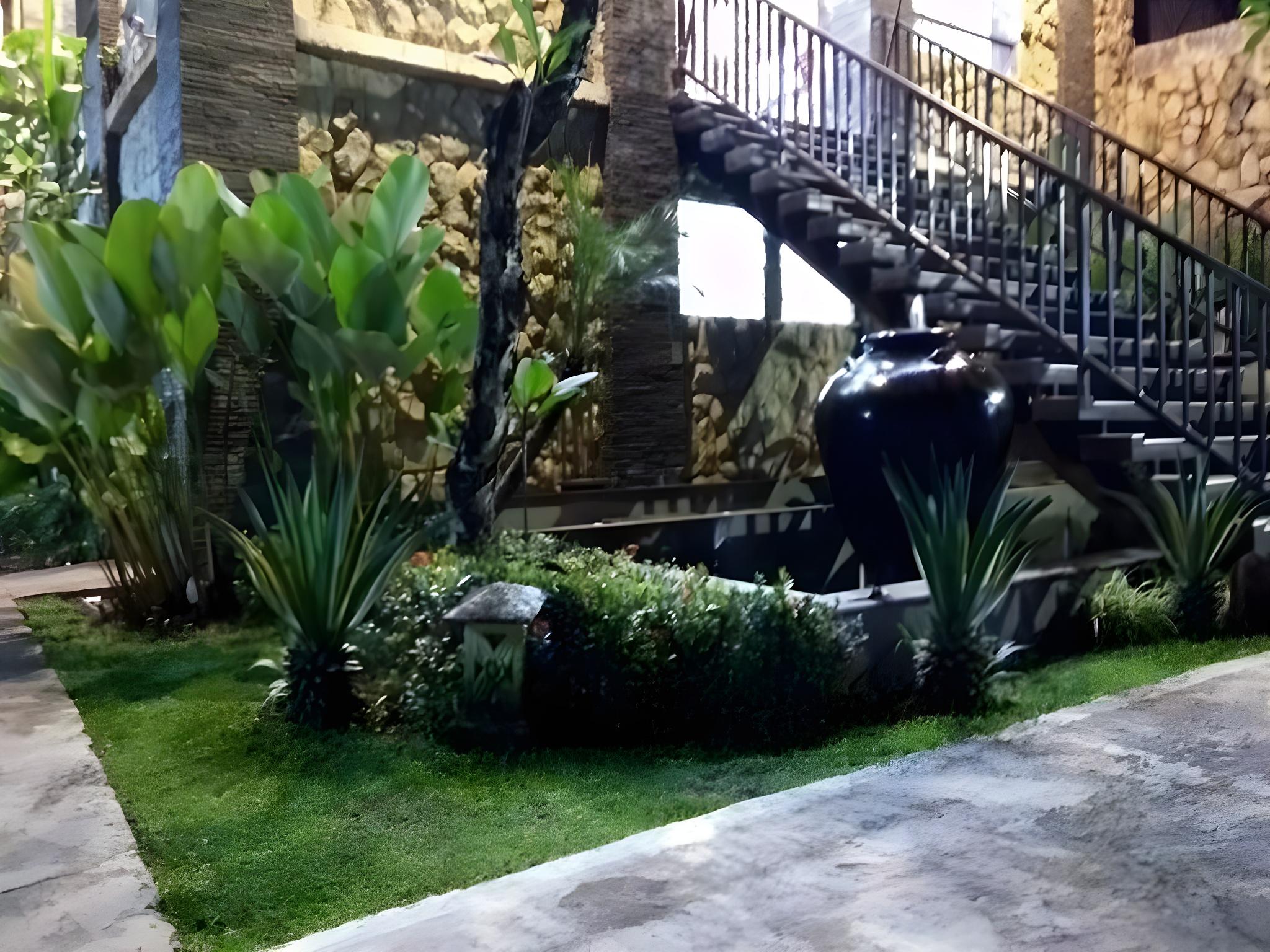 Bali De Anyer Hotel and Restaurant 21/25
