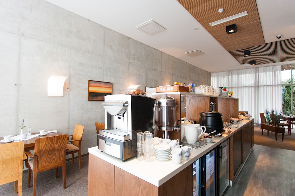 JOHAN SPA HOTEL 5/50