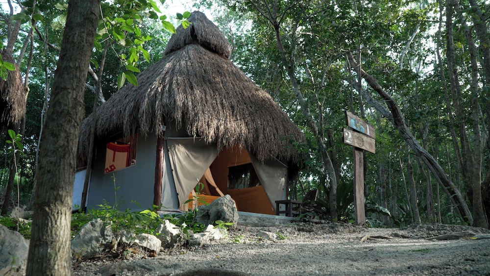Akumal Natura Glamping