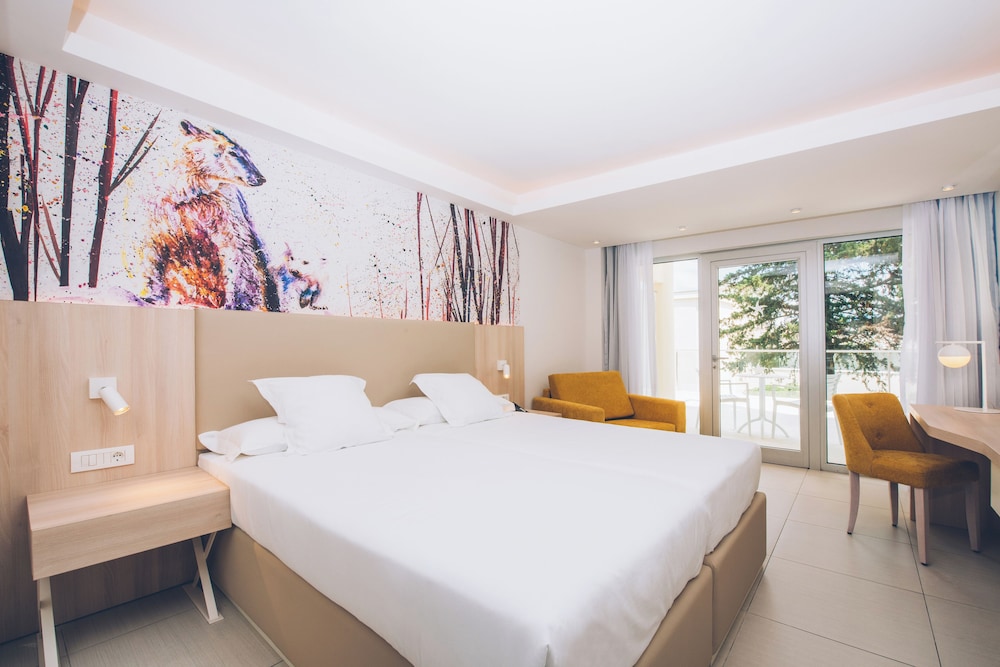 Iberostar Waves Herceg Novi 24/68