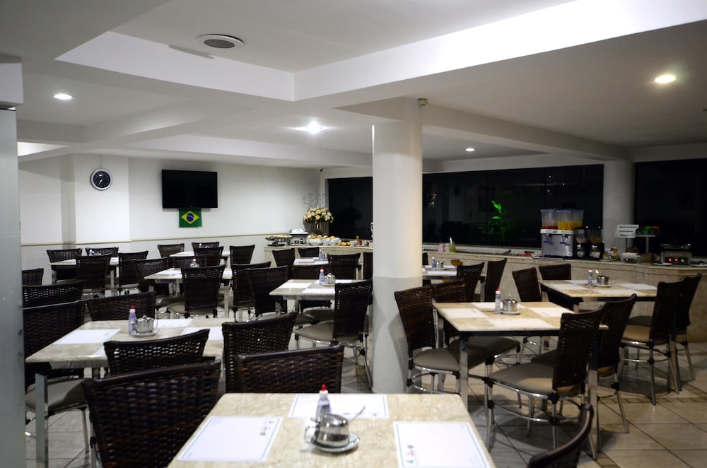 Cedro Hotel 59/68