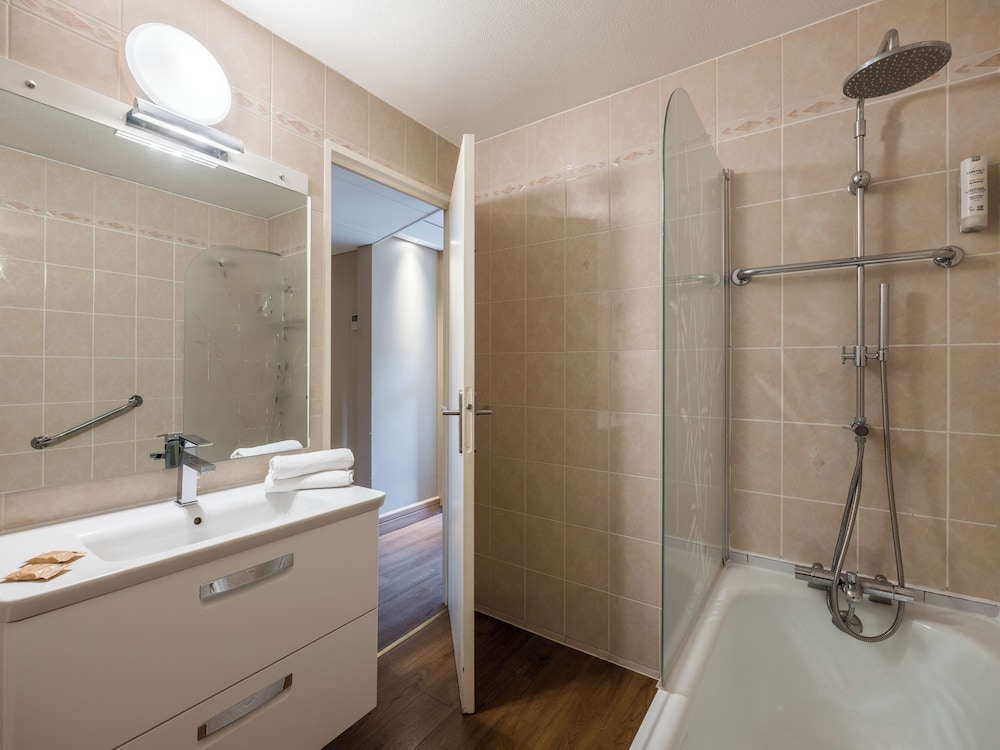 ibis Styles Annecy Le Vieux 60/65