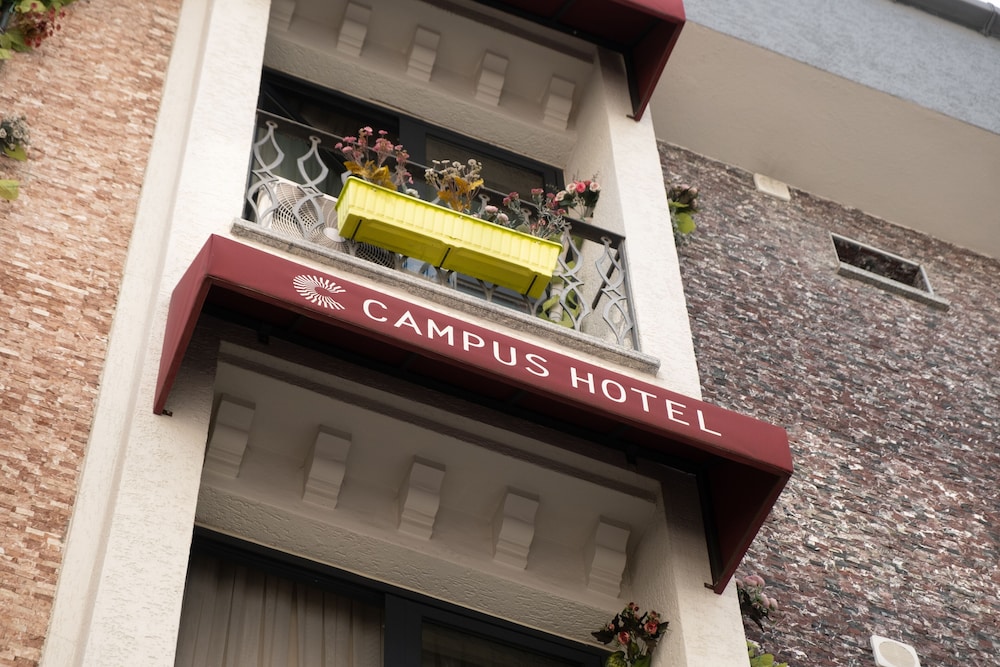 Campus Boutique Hotel 1/16