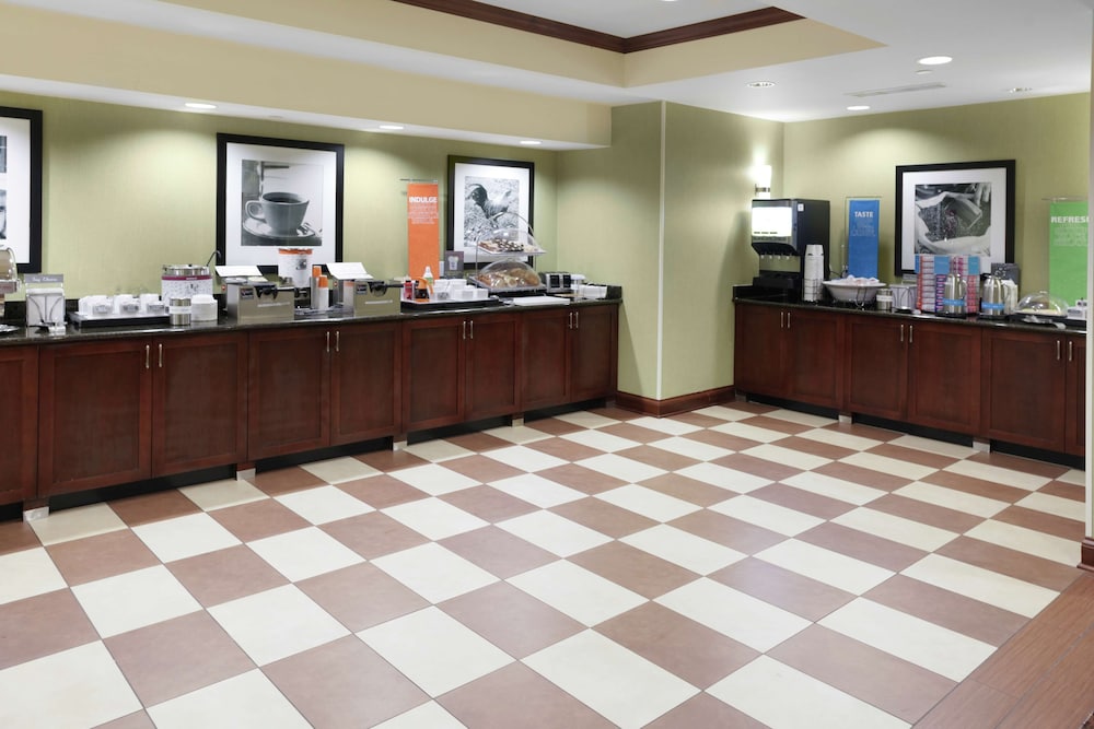 Hampton Inn Jasper 8/42