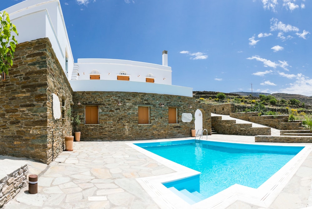 Imarkellis Boutique Villas 41/47