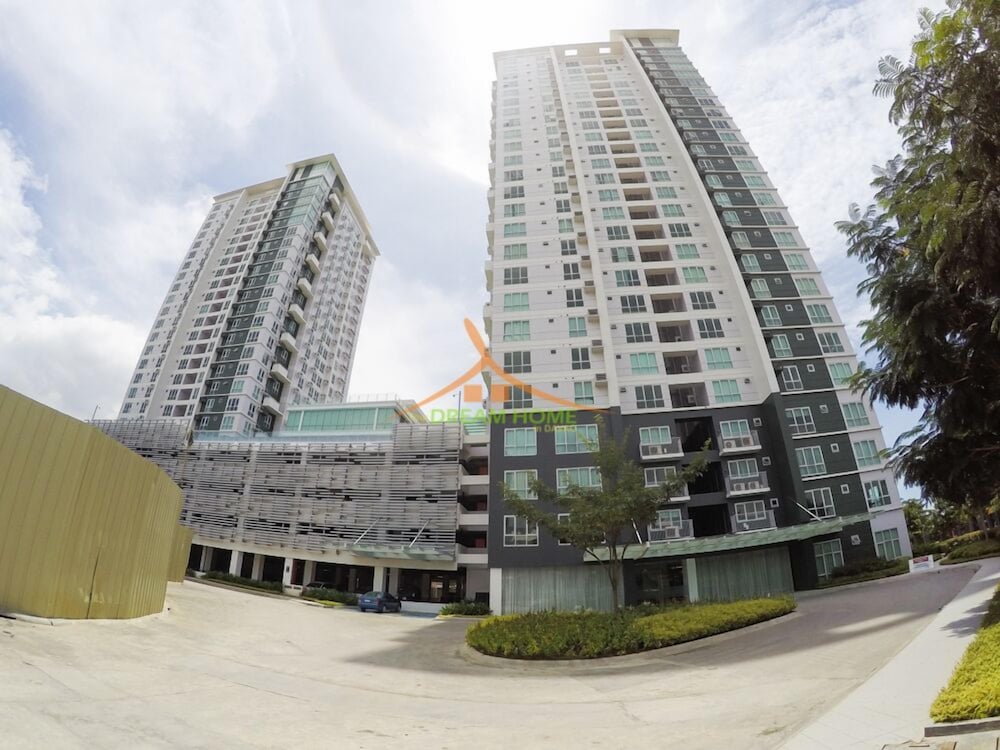 Studio Unit At Abreeza Place 5/50
