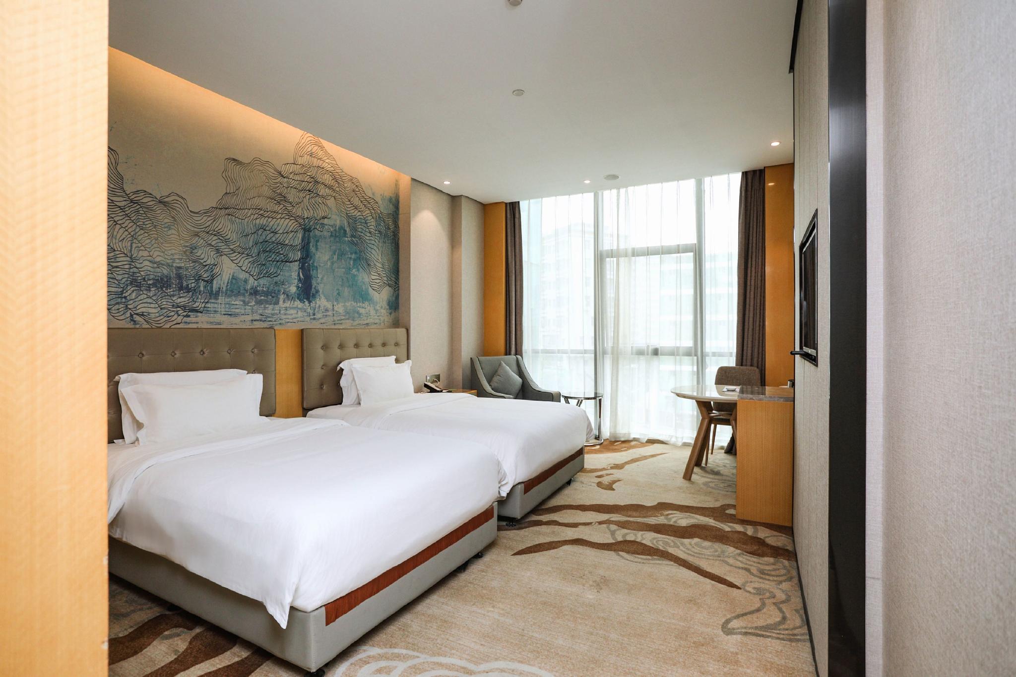 Deluxe, Twin Beds