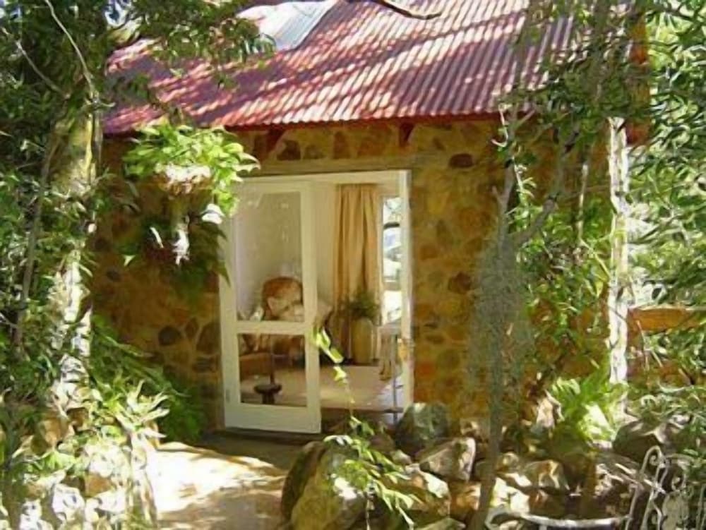Forest Creek Lodge &amp; Spa 3/50