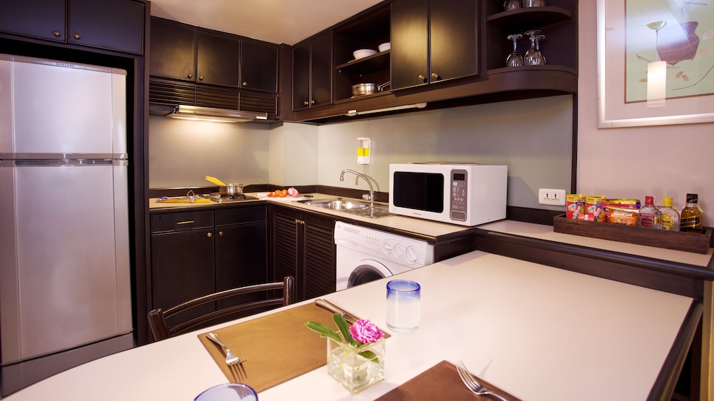 PIPA Bangkok Sukhumvit 11 by Kingston Hotels 52/60