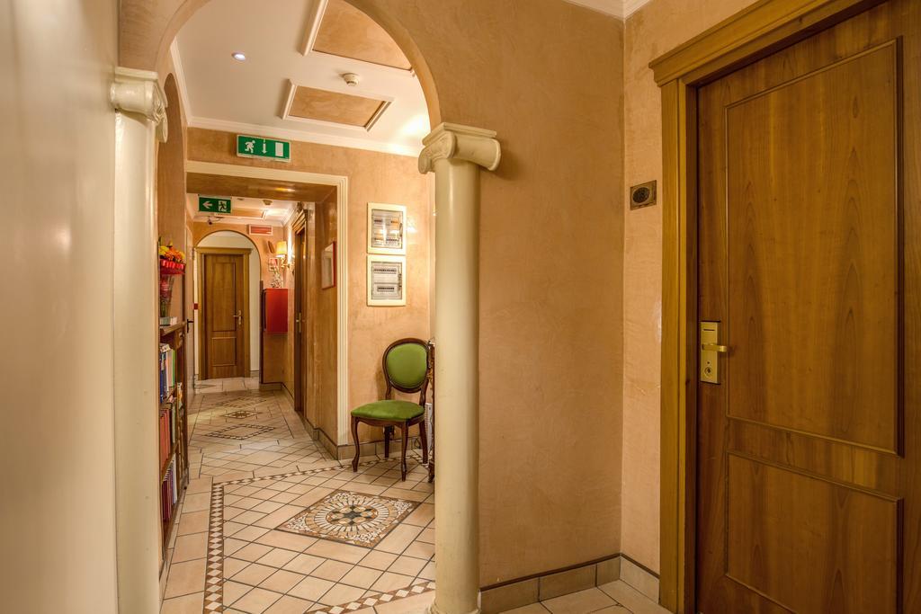 Hotel Montreal Rome 24/34